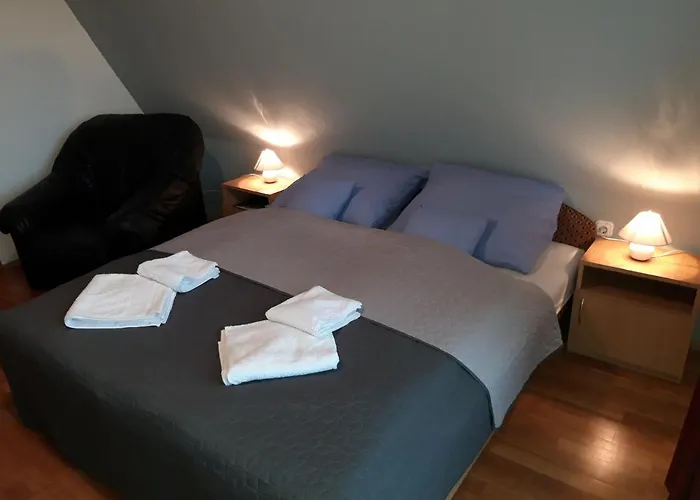 Attila Appartement *